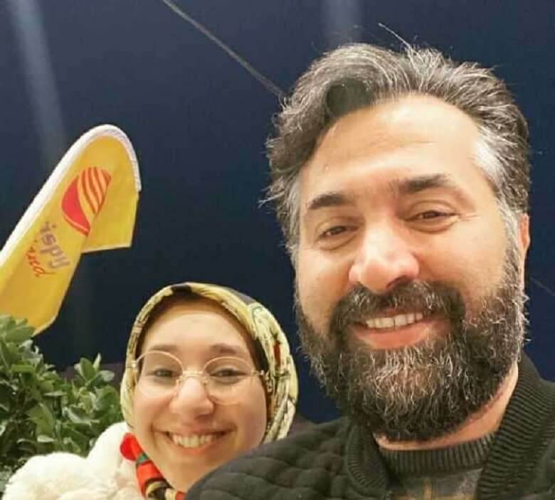 حاجی همسر بهاره رهنما و دخترش شباهت عجیب دارند.