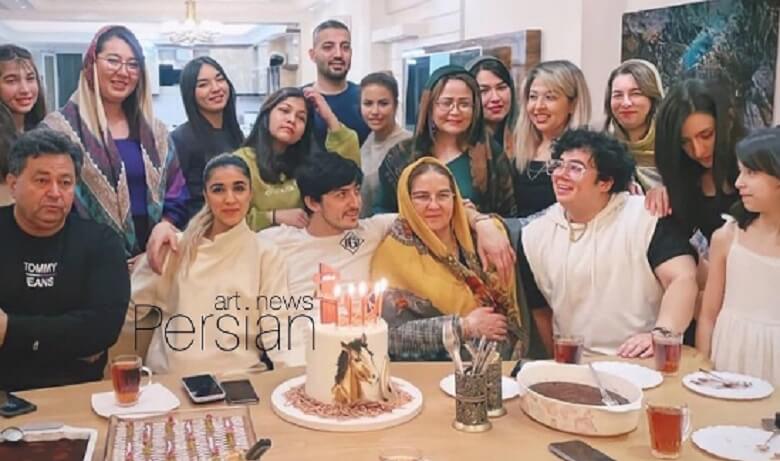 سردار آزمون جشن تولد مختلط برگزار کرد.