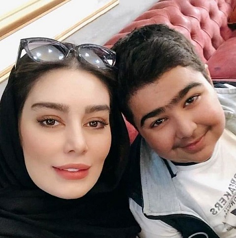 عکس لو رفته از روابط خیلی نزدیک "سحر قریشی" با آقای بازیگر/ تصویر