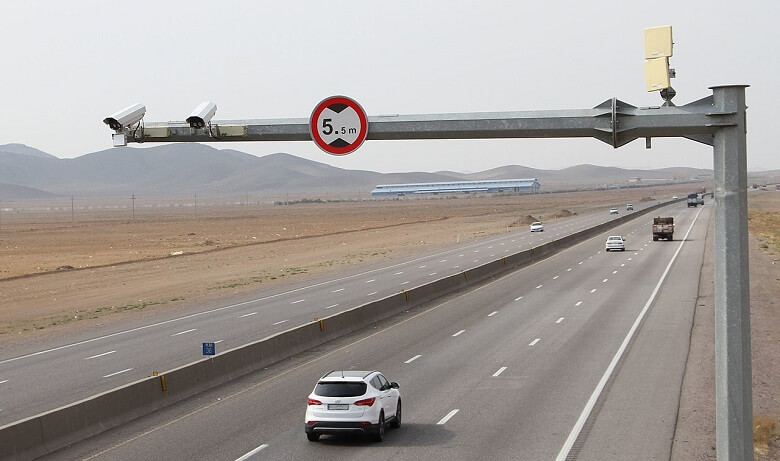 دوربین‌های جاده‌ای تخلفاتی را بیشتر جریمه می‌کنند.