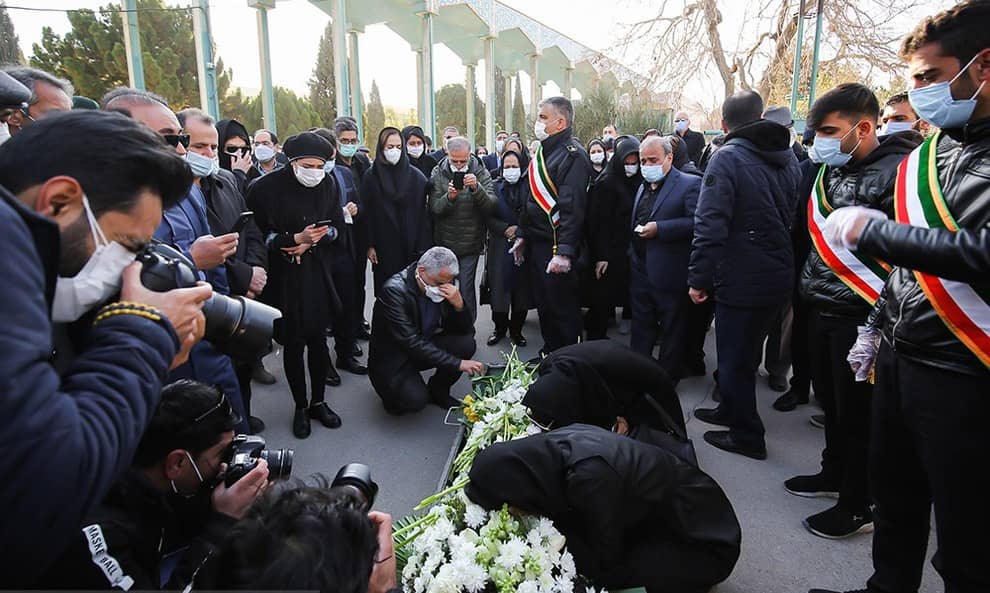 تشییع پیکر محمد گلشن