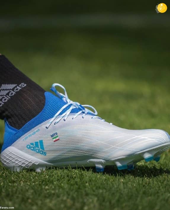 برند مشهور آدیداس برای مهدی طارمی کفش اختصاصی طراحی کرد برند مشهور آدیداس برای مهدی طارمی کفش اختصاصی طراحی کرد