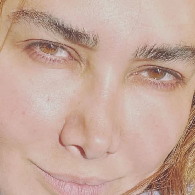 آنا نعمتی کتایون ریاحی را الگوی خود قرار داده بود.