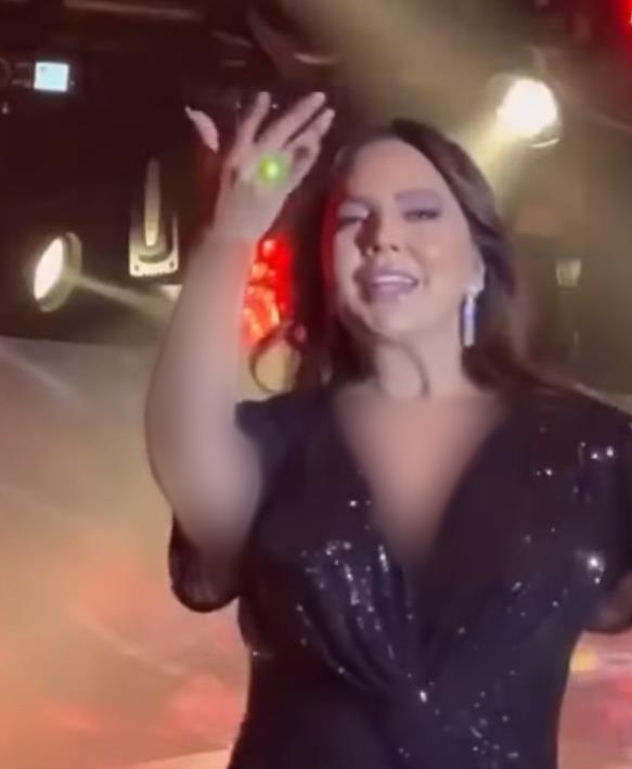 ابرو گوندش حلقه ازدواج 2 میلیون دلاری‌اش را در چشم همه کرد!