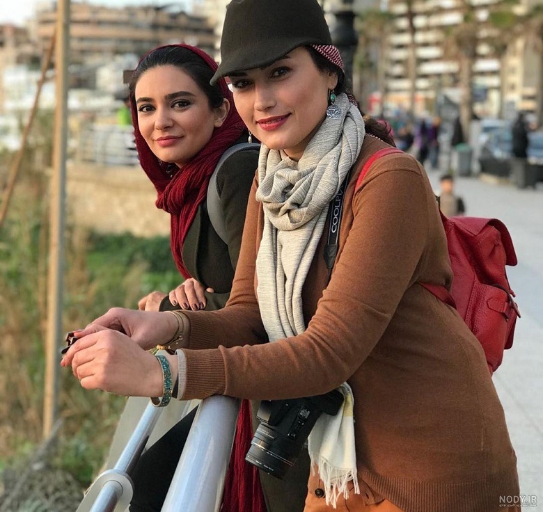 لادن مستوفی و لیندا کیانی در اقصی نقاط جهان دوستی زیادی دارند.