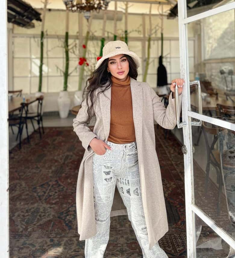 ترلان پروانه با ترکیب اروپایی دیده شده است.