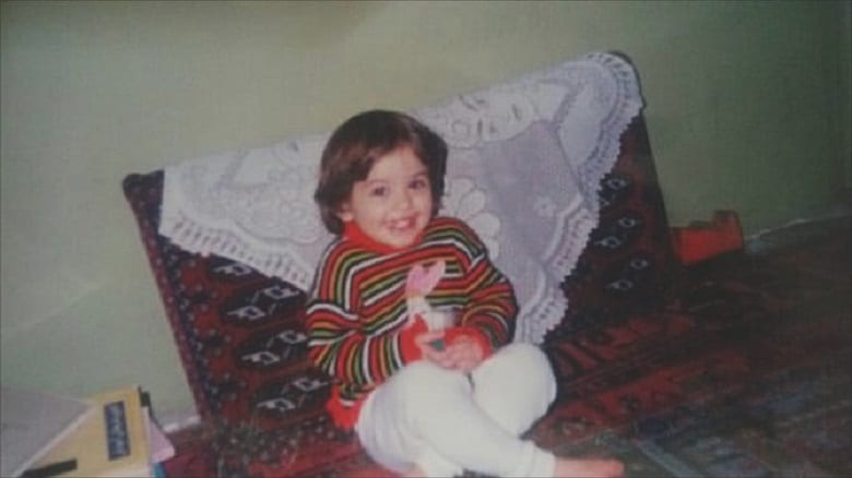 ریحانه پارسا در دوران معصومیت بامزه بوده است.