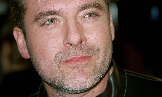 وضعیت بحرانی "آقای بازیگر مشهور" خبرساز شد/ عکس