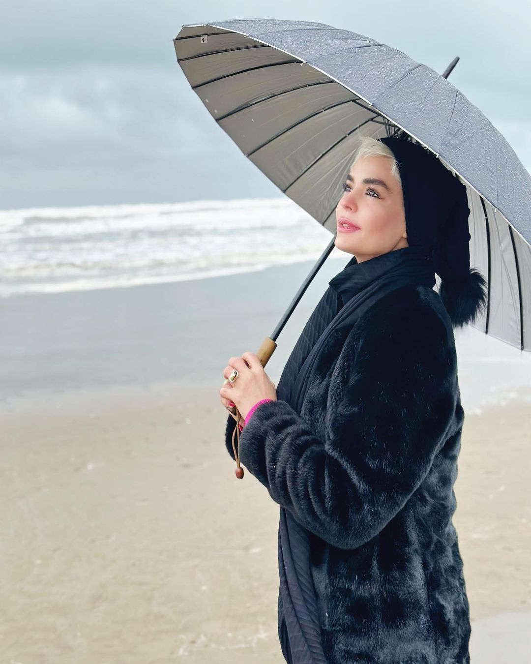 سپیده خداوردی با تغییرچهره تازه‌اش، غیر قابل شناسایی شد