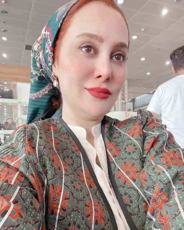 چهره صددرصد اروپایی "آرام جعفری" در فرودگاه/ عکس چهره صددرصد اروپایی "آرام جعفری" در فرودگاه/ عکس