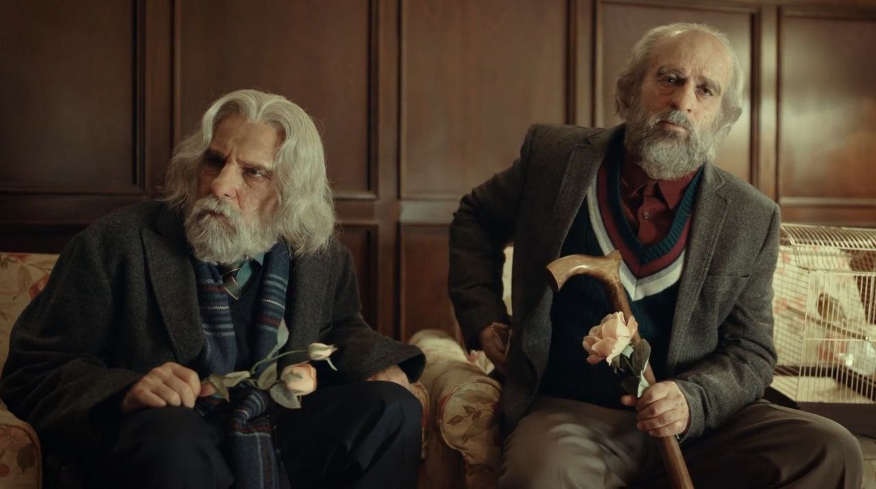 چهره "نوید محمدزاده" غیرقابل تشخیص شد/ عکس