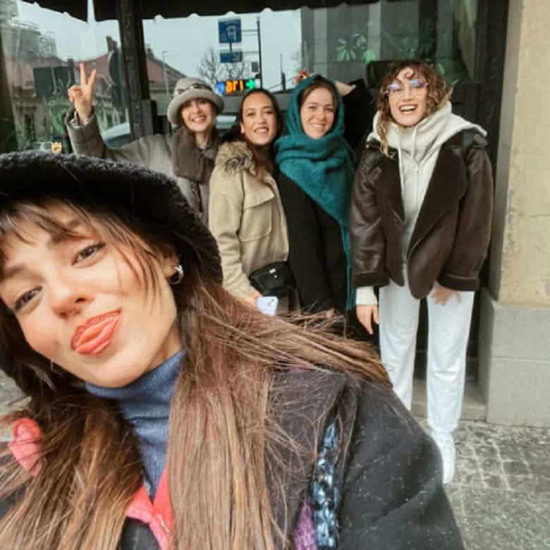 آسلیهان مالبورا با پیرسینگ‌های جذابش دلبری کرده است.