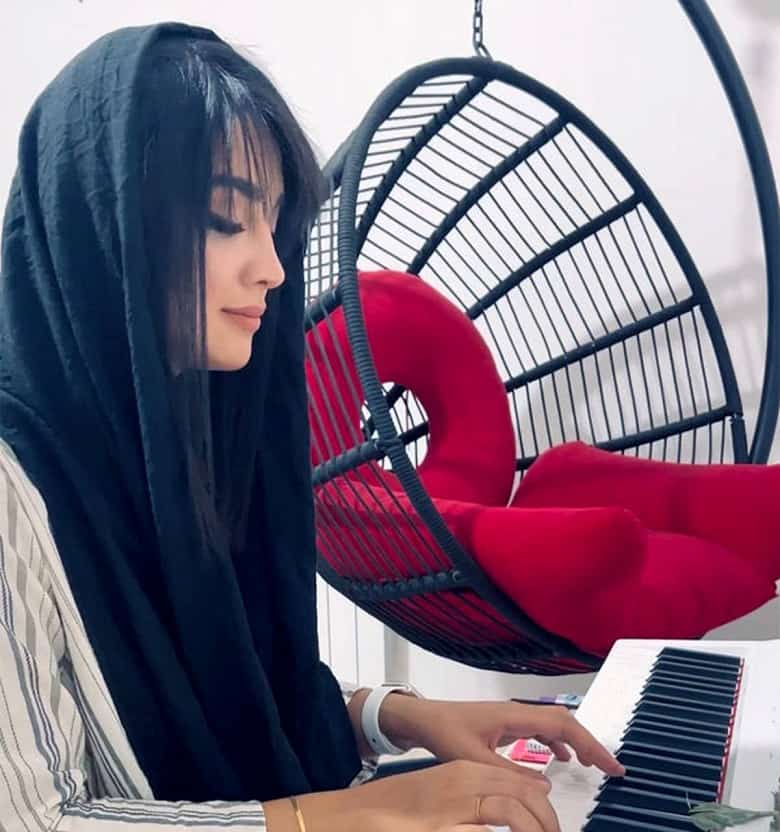 وقتی شانس به خانم معلم «گنگستر شهر آمل» رو کرد!