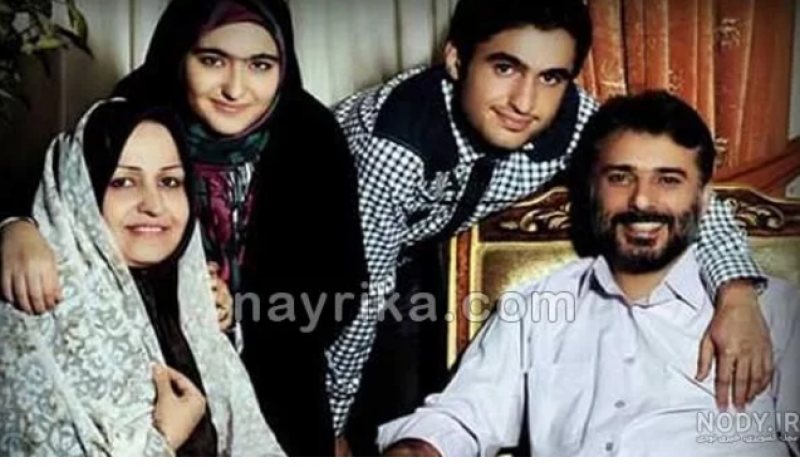 عکسی جالب و دیده نشده از سید جواد هاشمی که بیشتر در فیلم های دفاع مقدس بازی می کند در کنار همسرش منتشر شد.