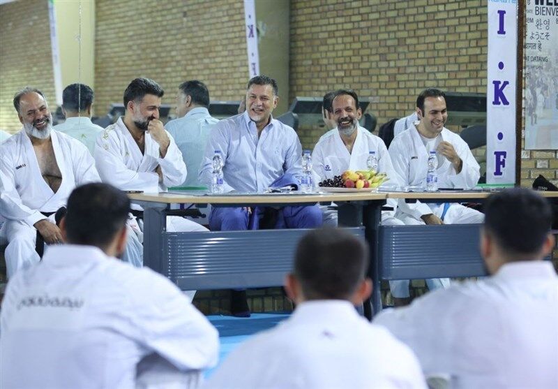 ذوق زدگی عجیب ملی پوشان کاراته با حضور سرزده یک مهمان ویژه