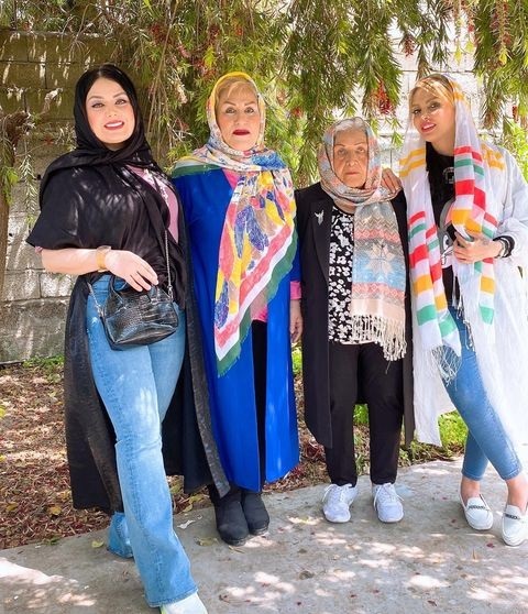 چهره جوان مادر شوهر “صبا راد” را دیده اید/ عکس