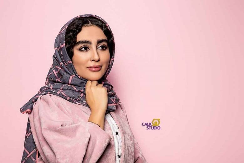 عکس/ بازیگر گسل و گیله وا تیپ باربی با حجاب