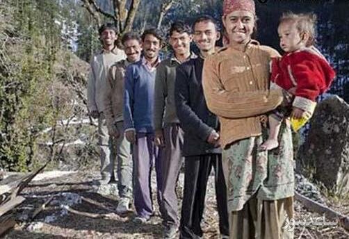 ازدواجی شرم آور، این 5 مرد یک زن مشترک گرفتند/عکس