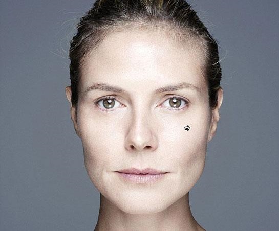 زیباترین زن منتخب آلمان در اقدام خیر چهره بدون آرایشش را نشان داد/ عکس