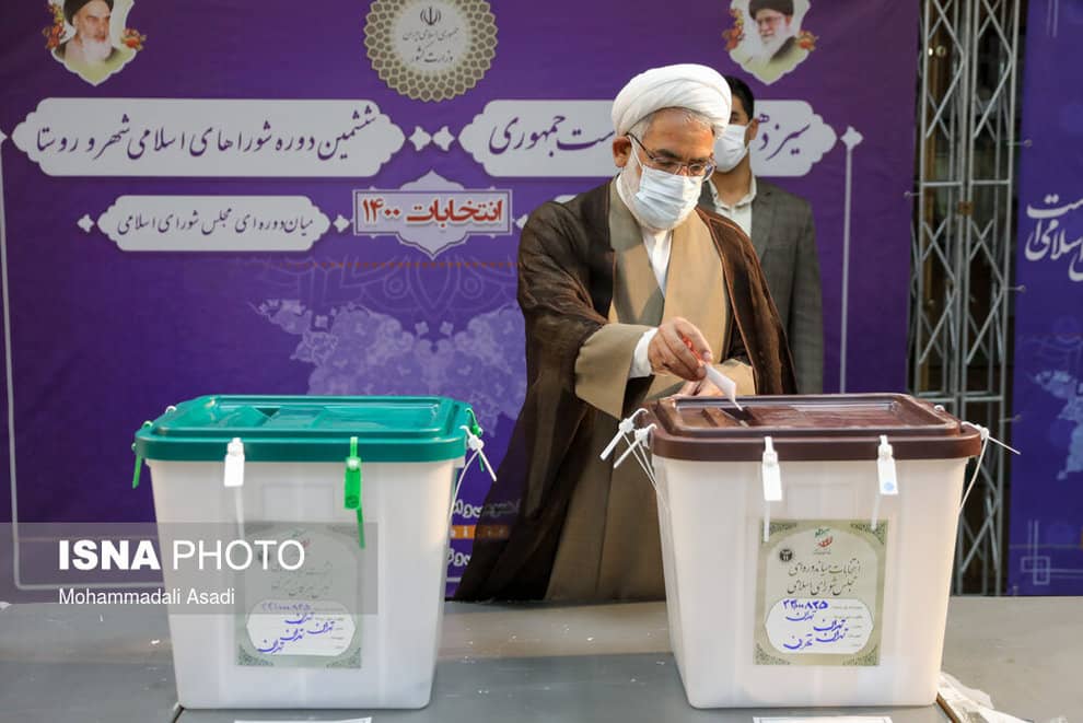 تصاویر مقامات و چهره‌های سیاسی پای صندوق رای