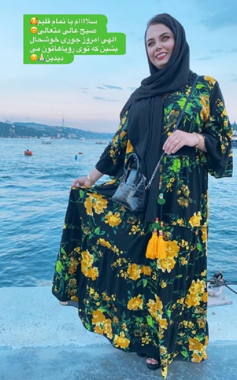 صبا راد کنار دریا عکس گرفت