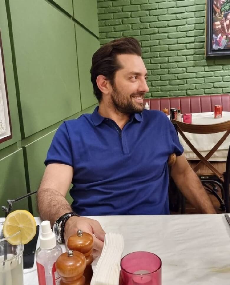 بهران رادان کافه گردی میکند