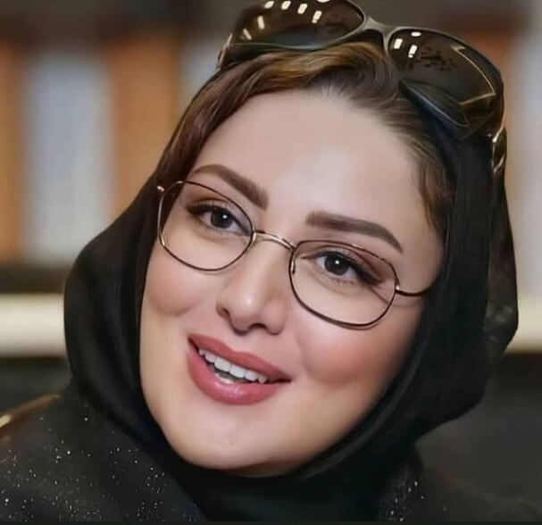 شیلا خداداد با تیپ کلاسیک دیده شد