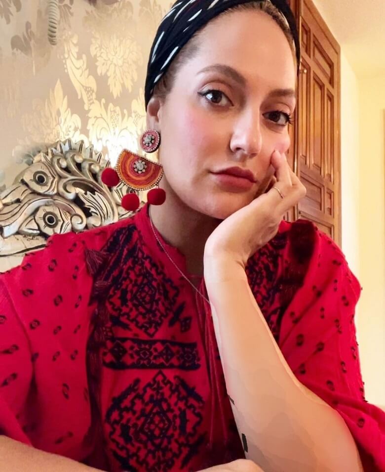 مهناز افشار دلتنگ وطن شد.